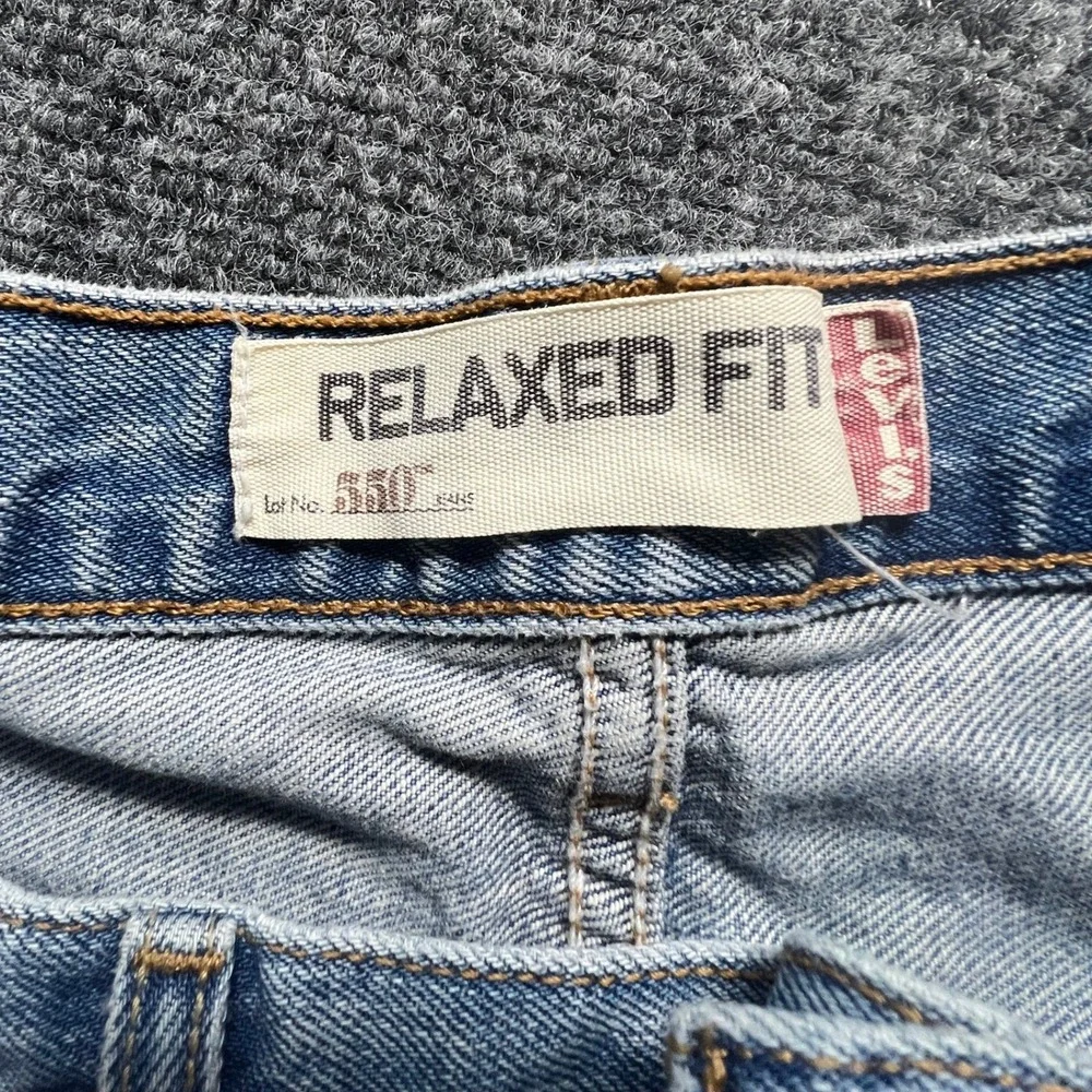Levis levi 550